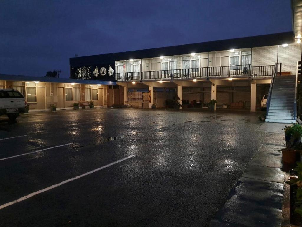 Morwell Parkside Motel Exteriör bild